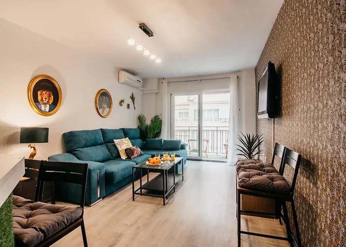 Tuguest Maria Luisa Apartment - Free Parking