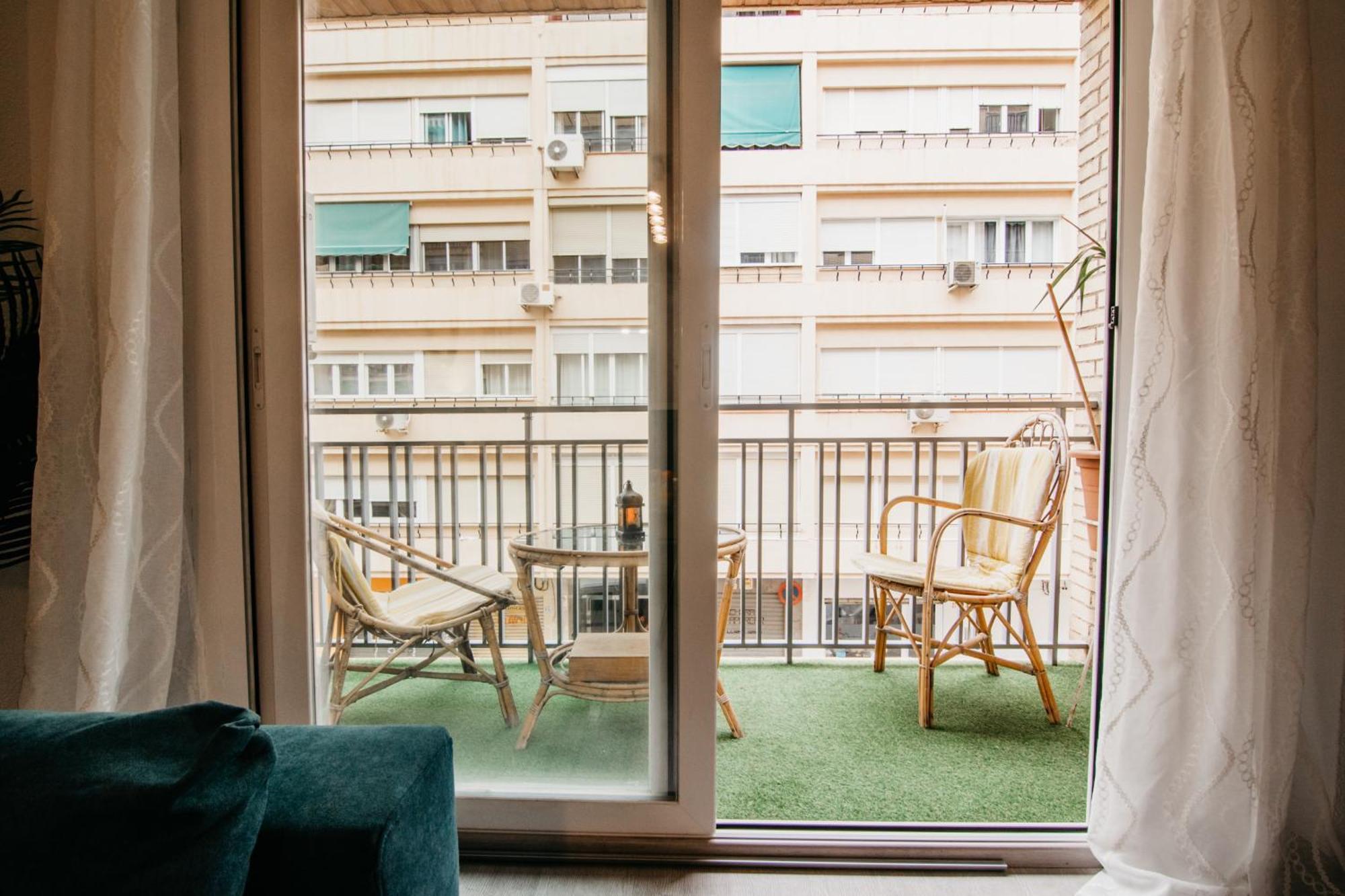 Apartment Tuguest Maria Luisa - Free Parking