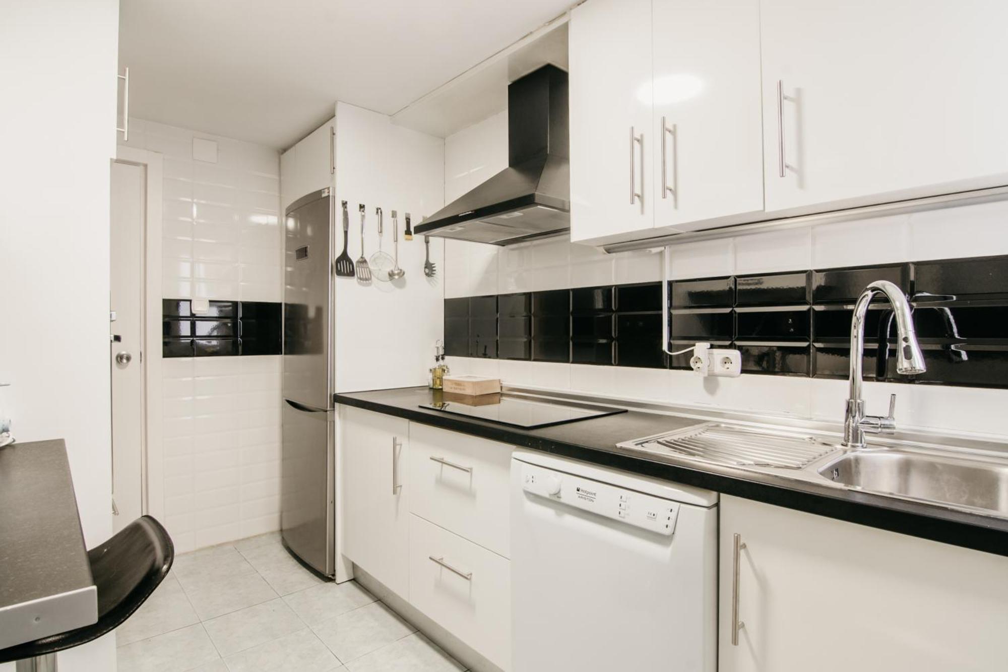 Apartment Tuguest Maria Luisa - Free Parking Granada